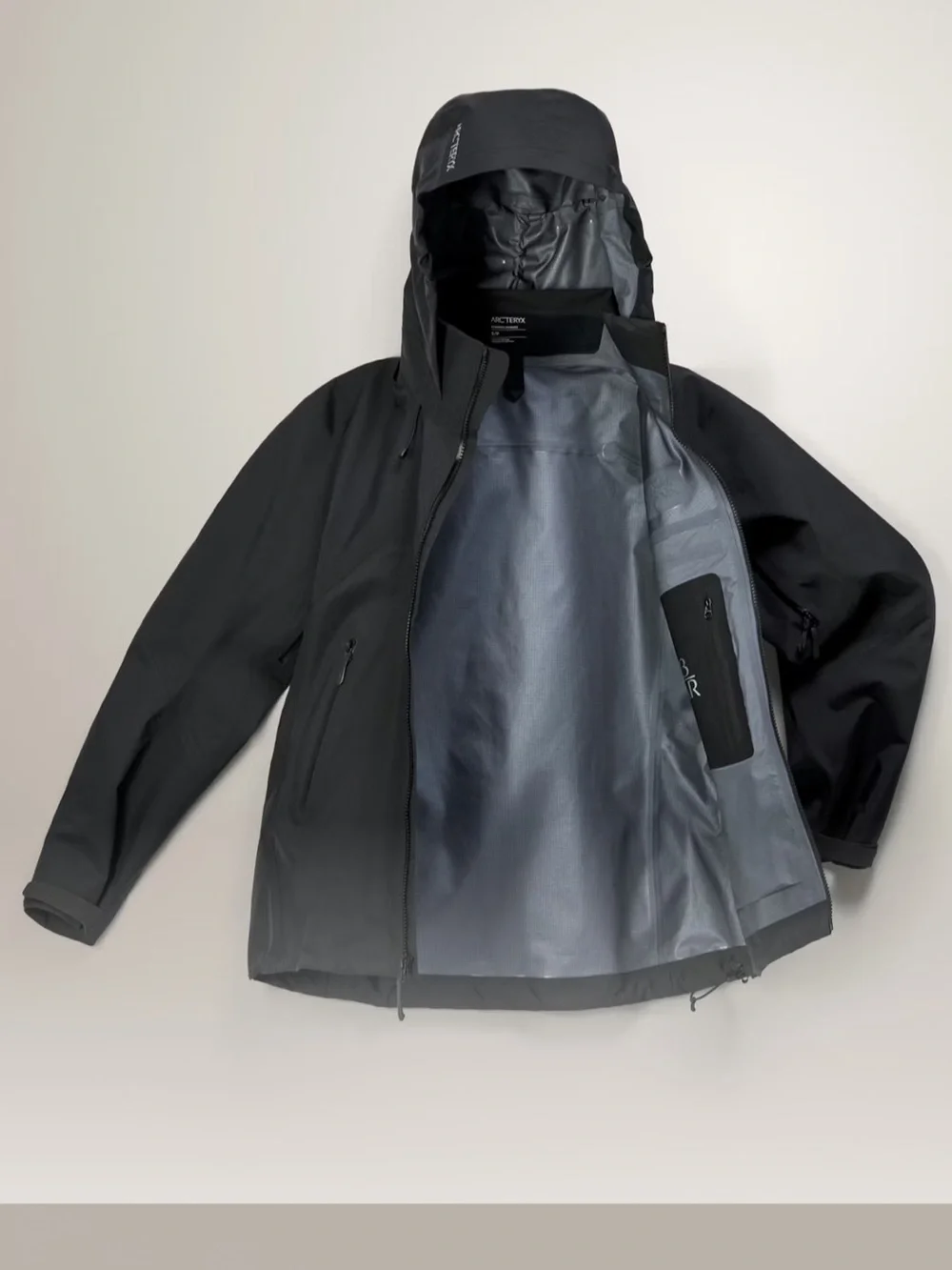 Arc'teryx Beta AR Jacket - Picture 11 of 13